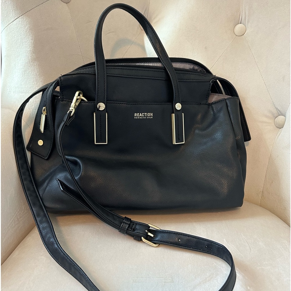 Kenneth Cole Reaction crossbody bag